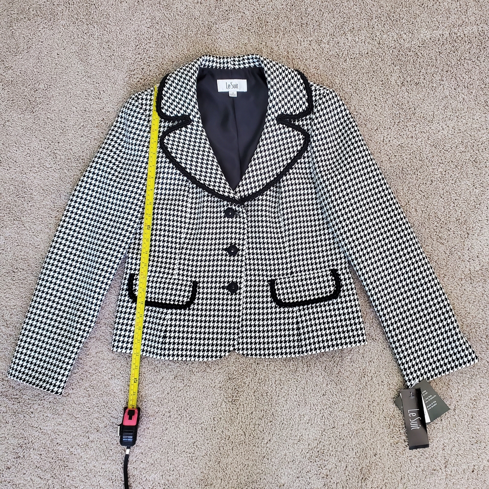 Le Suit Women's Houndstooth Blazer and Skirt Set (Size 12) - Picture 9 of 15